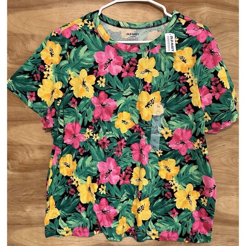 NWT Old Navy Everywhere Womens XL Tropical Rainforest Floral Tee shirt